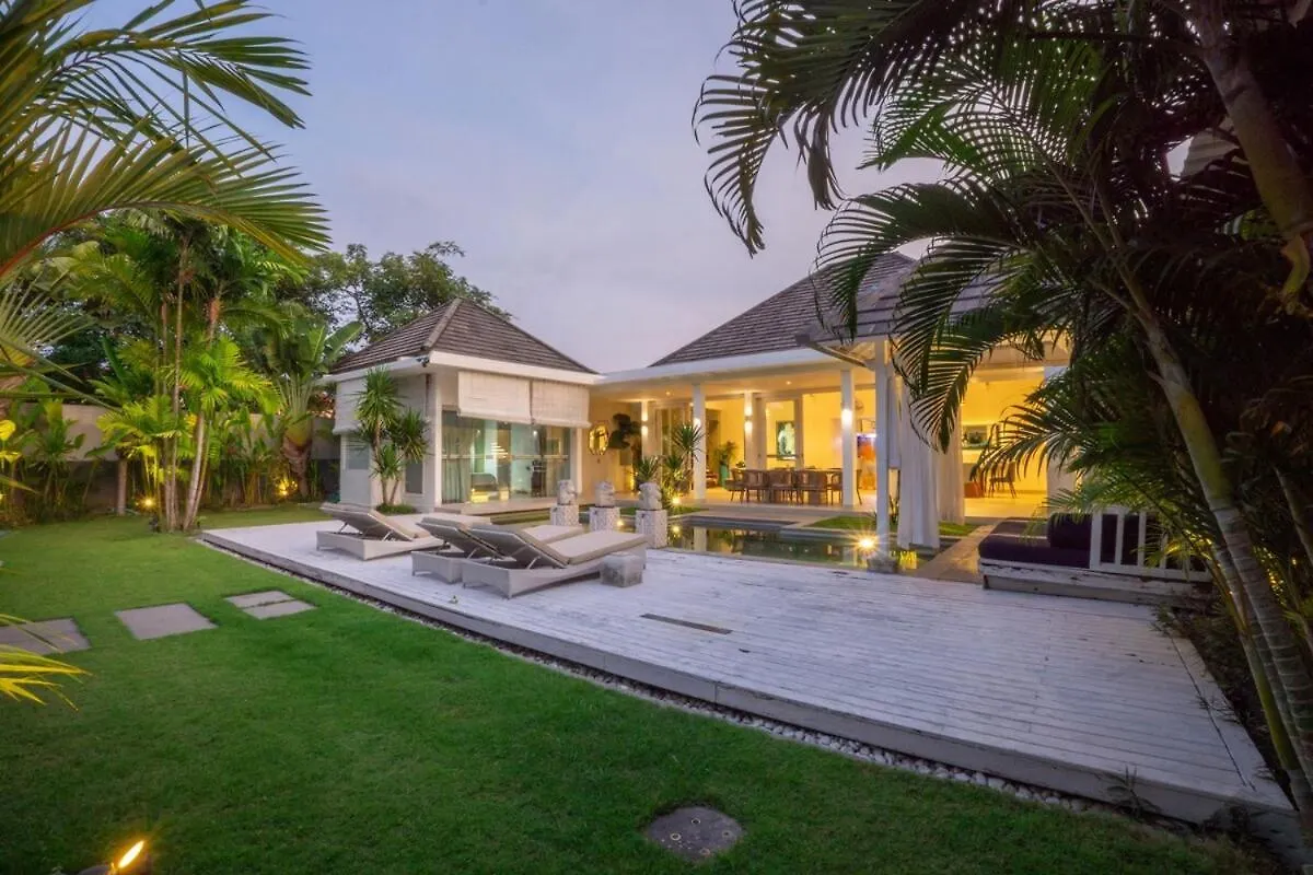 Bali Modern Escape With Private Pool, 8 Guests Villa Kerobokan  Indonesia