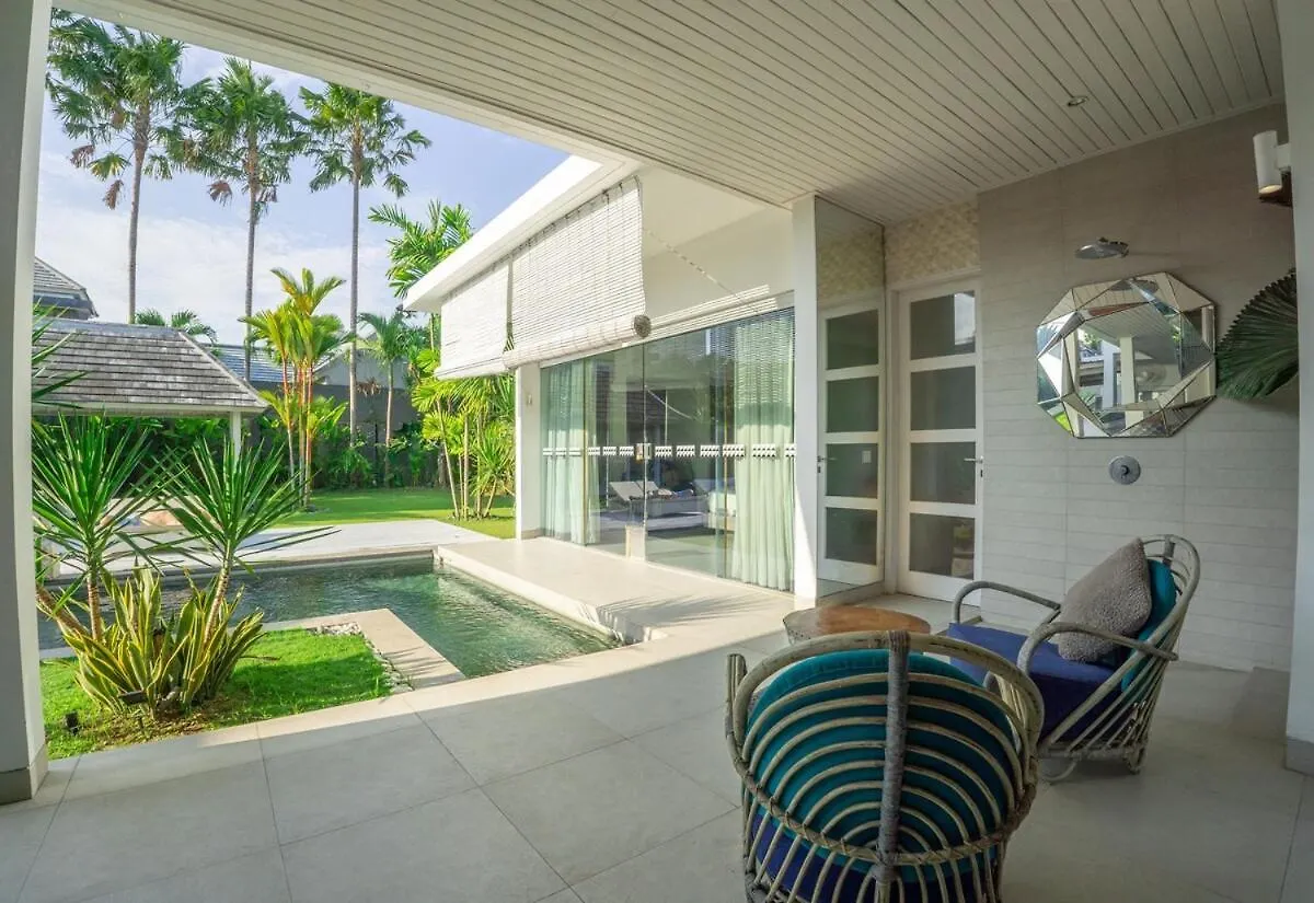 Bali Modern Escape With Private Pool, 8 Guests Villa Kerobokan